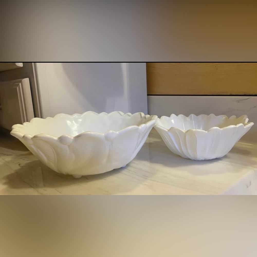 Estate Sale: 2 Piece Set Vintage Milk Glass Bowls